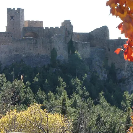 Casa La Ermita * Монтмеса