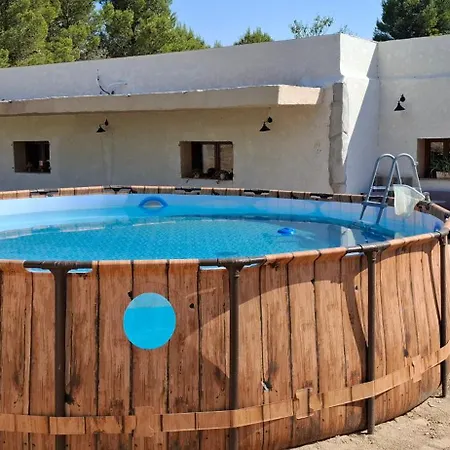 Casa La Ermita Монтмеса