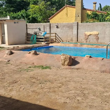 Casa La Ermita Vakantiehuis Montmesa